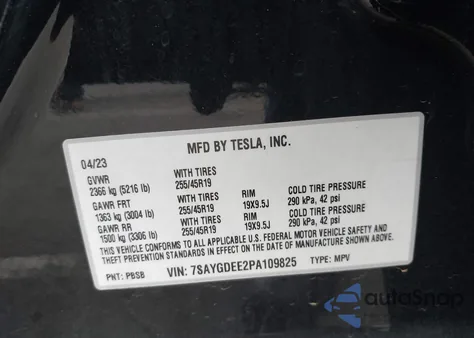 2023 Tesla Model Y Awd/Long Range Dual Motor All-Wheel Drive из США, поврежденный, VIN 7SAYGDEE2PA109825